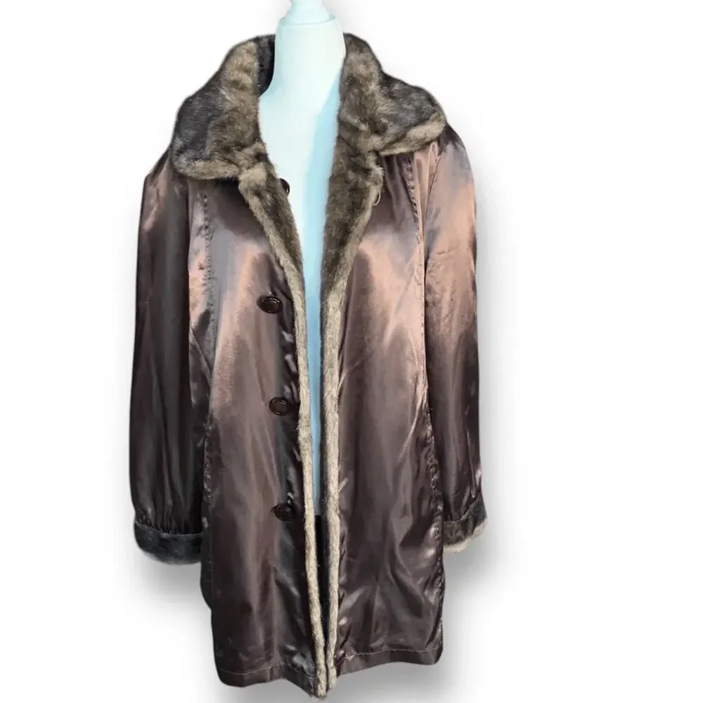 Vintage Reversible Brown Faux Fur Coat Satin Lining‎ Button Front Large Winter